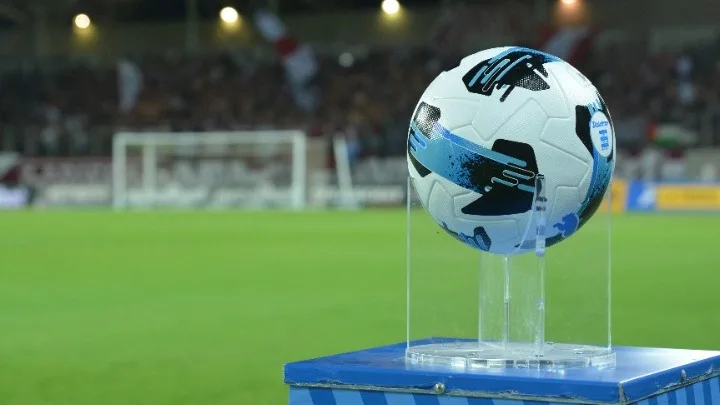 w10 92904SuperLeagueball202526.webp